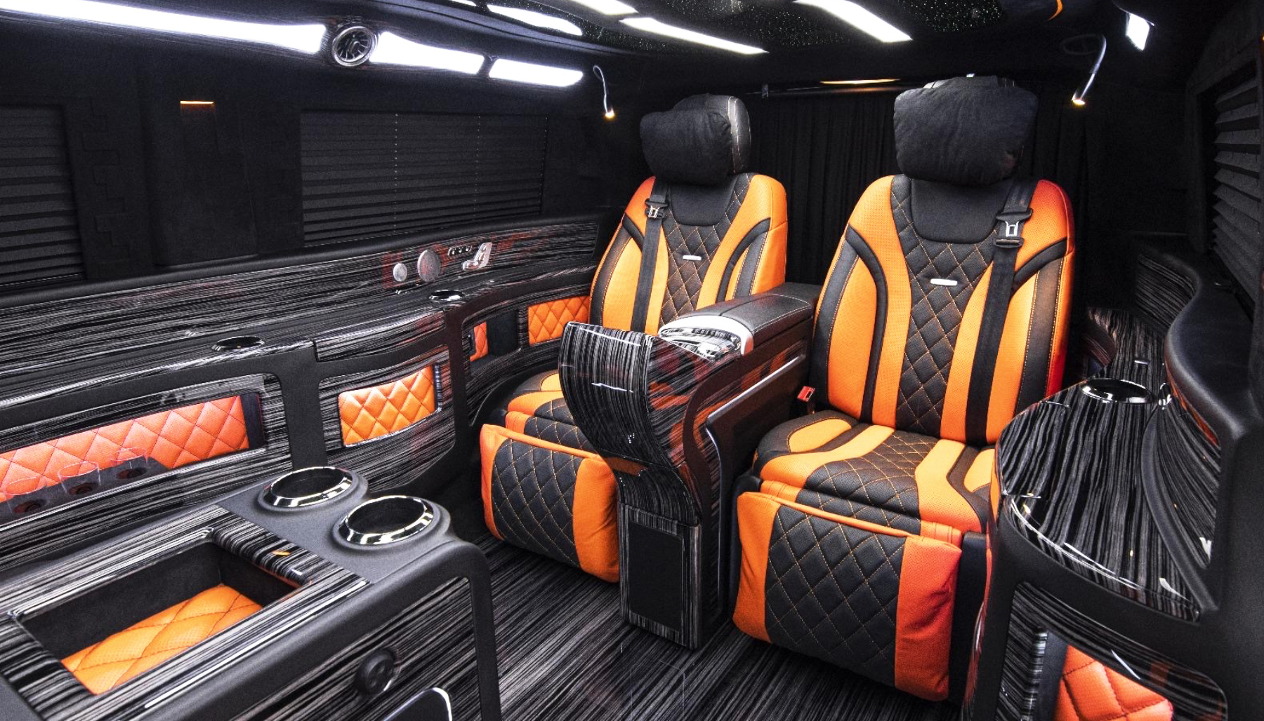https://www.limuziny-rai.sk/wp-content/uploads/2025/06/2.RAI_Brabus_Vclass.jpg